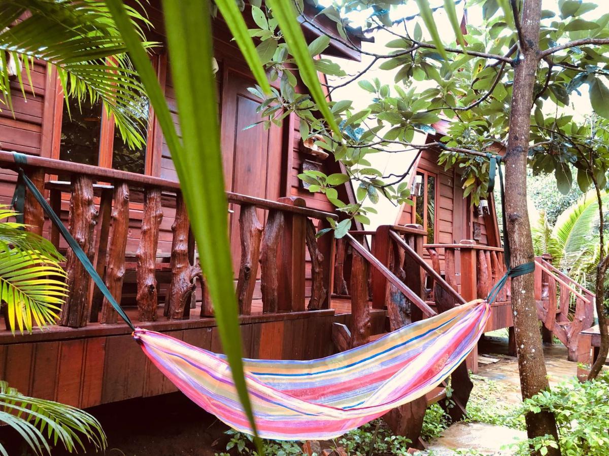 Mondulkiri Pizza Bungalows Senmonorom Exterior photo