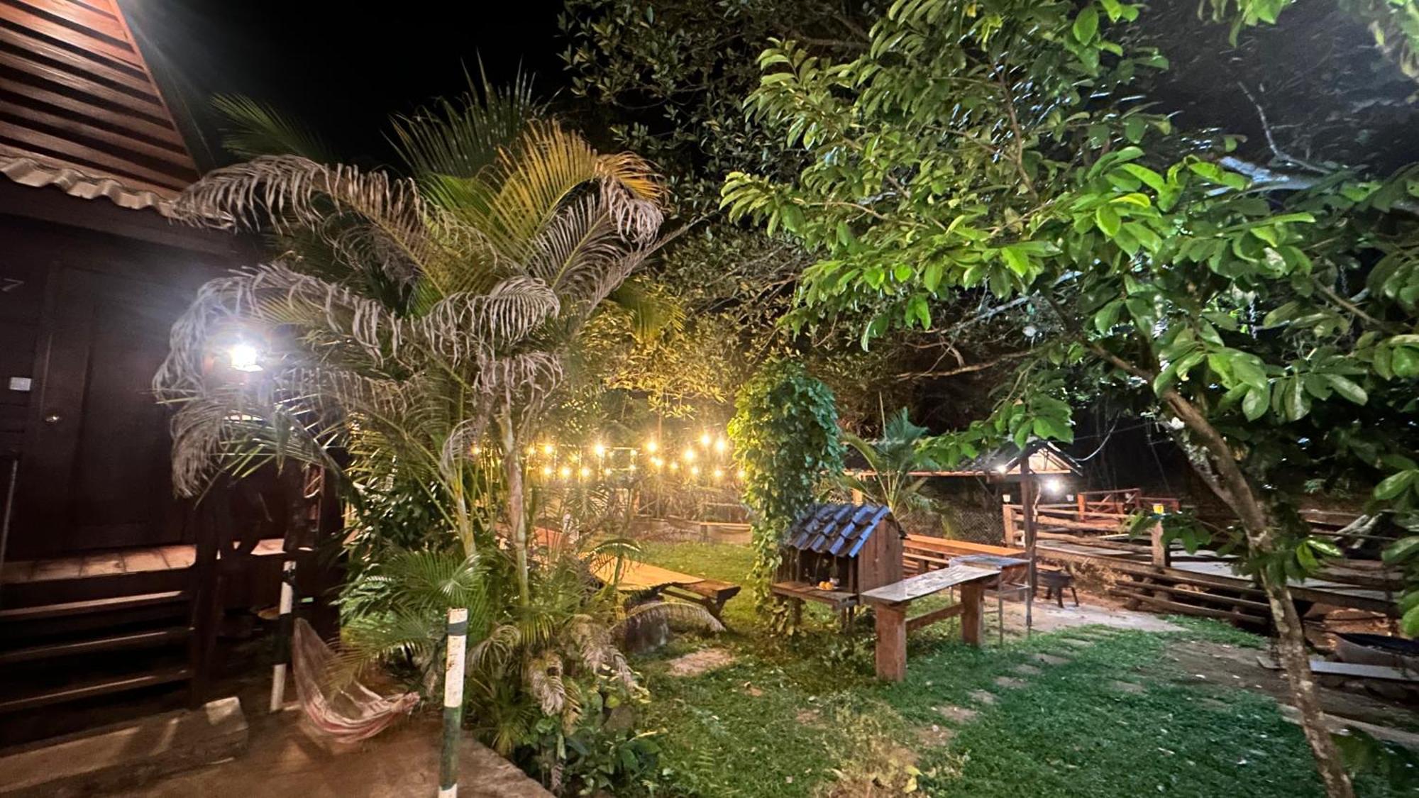 Mondulkiri Pizza Bungalows Senmonorom Exterior photo